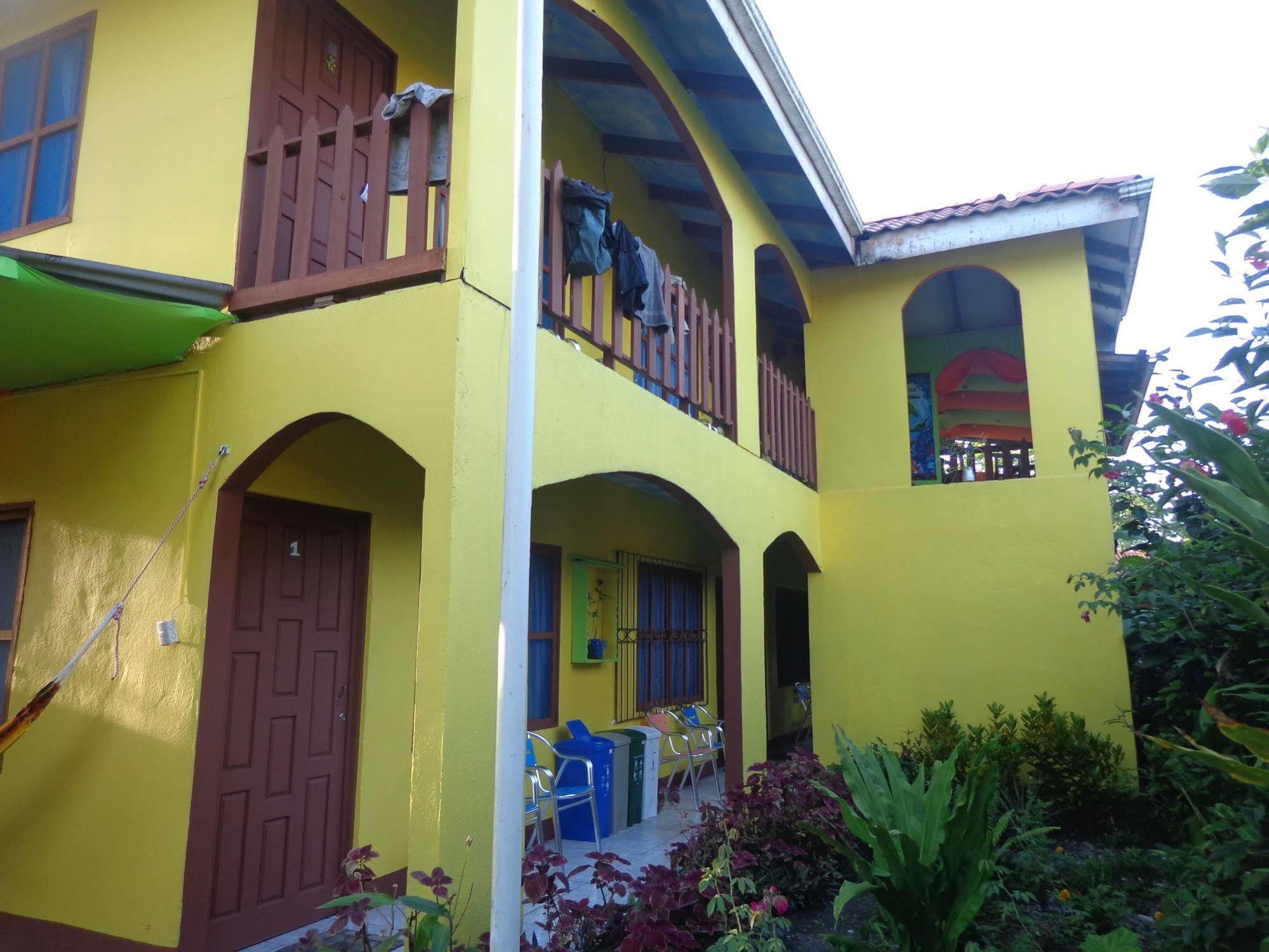 Cabinas Tortuguero Natural Exterior foto